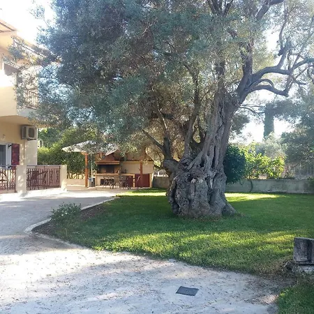 To Agridi Appartement