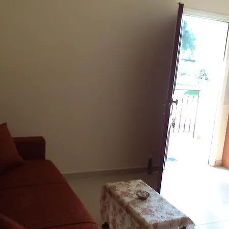 Appartement To Agridi